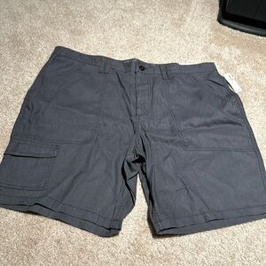 Men’s old navy gray/blue shorts size 40